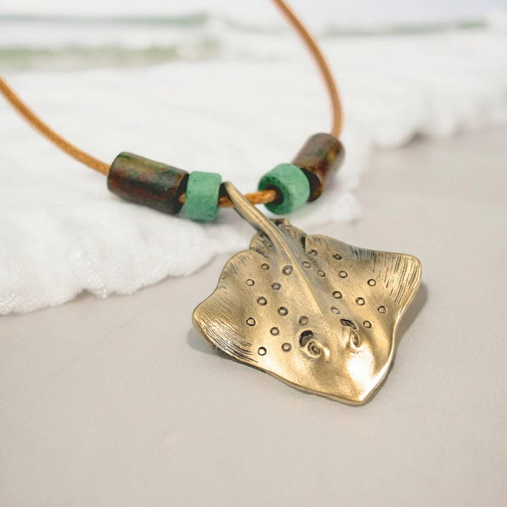 Stingray Necklace Bronze w/Beads