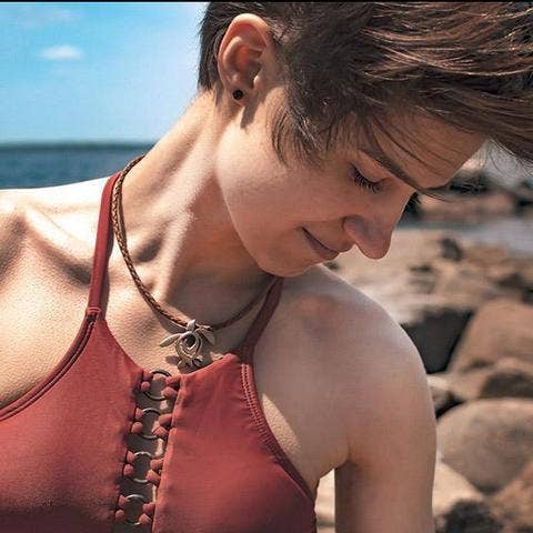Sea Turtle Necklace – Coastal Bronze Pendant