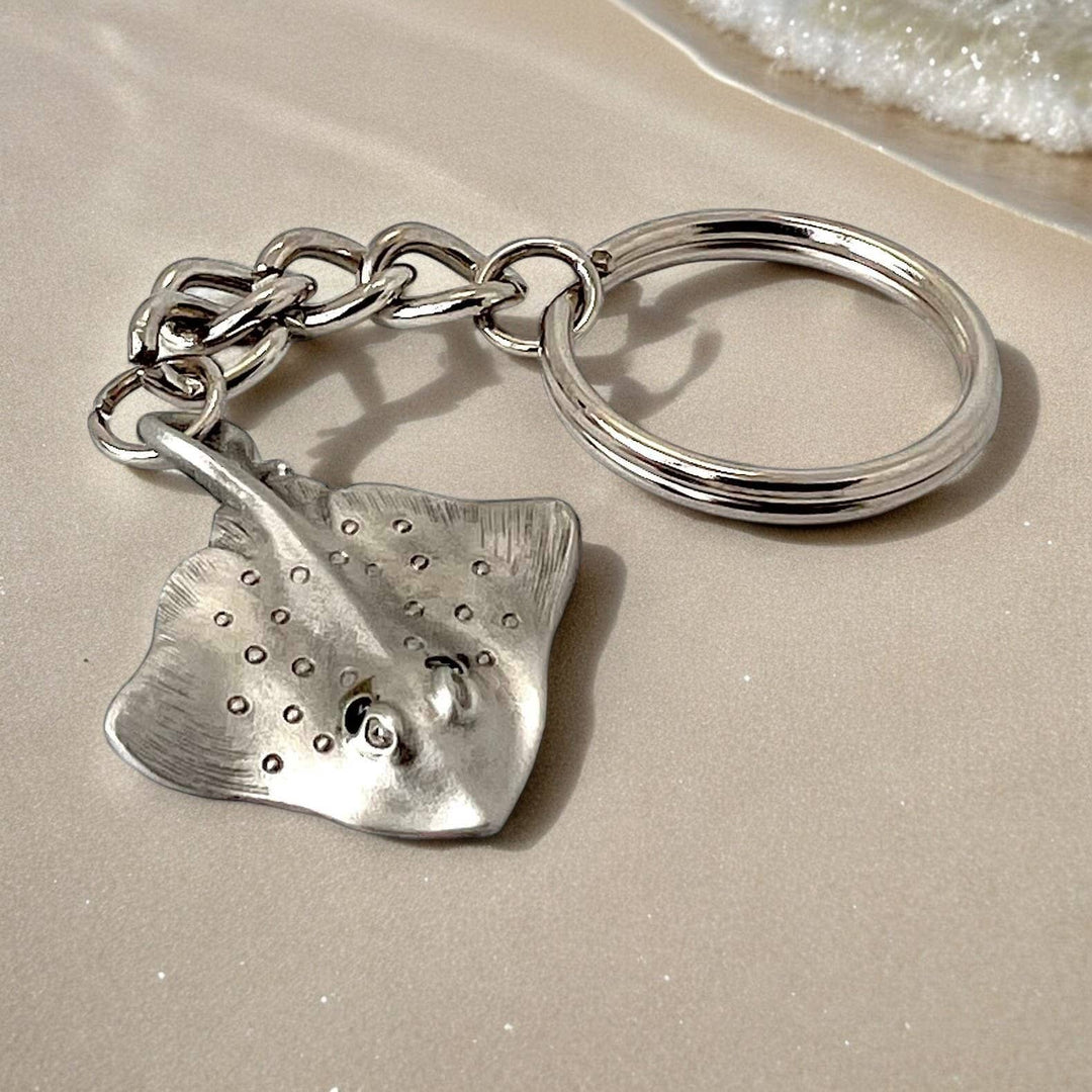 Stingray Keychain, With Diver Flag, Gifts for Scuba Divers