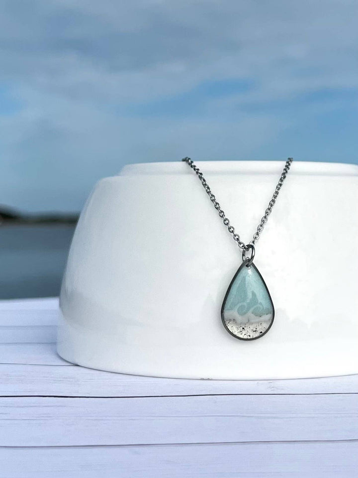 Florida Sand Rain Drop Wave Necklace