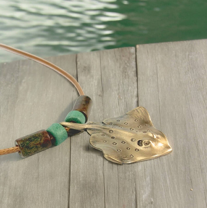 Stingray Necklace Bronze w/Beads