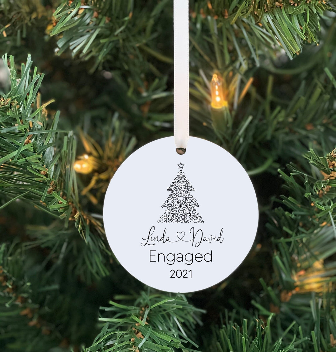Personalized Engaged Ornament, Custom Engagement Ornament, Engagement Gift, Engagement announcement, engaged christmas ornament