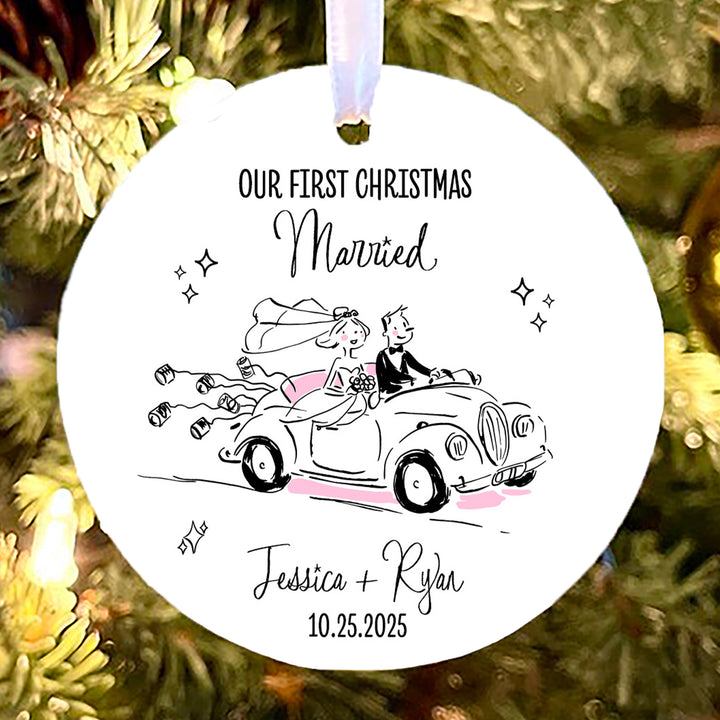 Retro Just Married Car with Bride & Groom Personalized Ornament